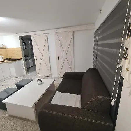 Maly Bialy Cicha 1 Apartman *